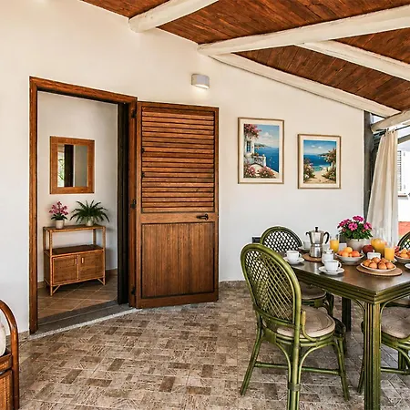 Stunning In Marina Prázdninový dům